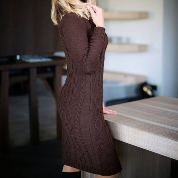 Long Sleeve Hand knitted Purple Winter dress by Victoria's Secret Size: S - Picture 4 of 13